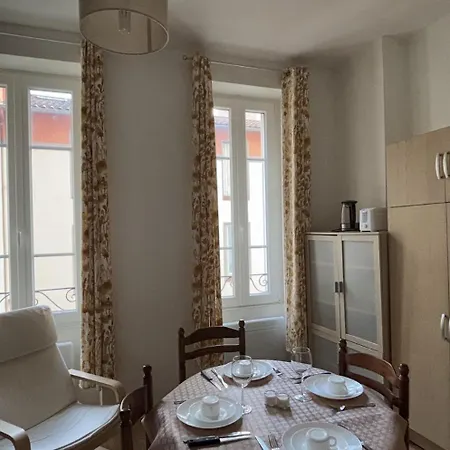 Appartement Proche De La Gare Sncf